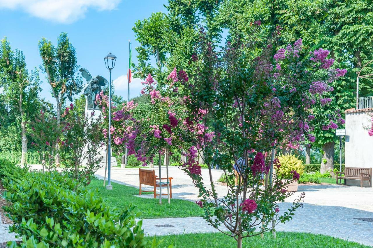 Al Lunario Cherasco Εξωτερικό φωτογραφία